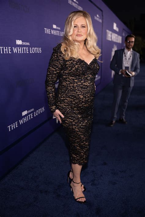 how tall is jennifer coolidge in feet|Jennifer Coolidge